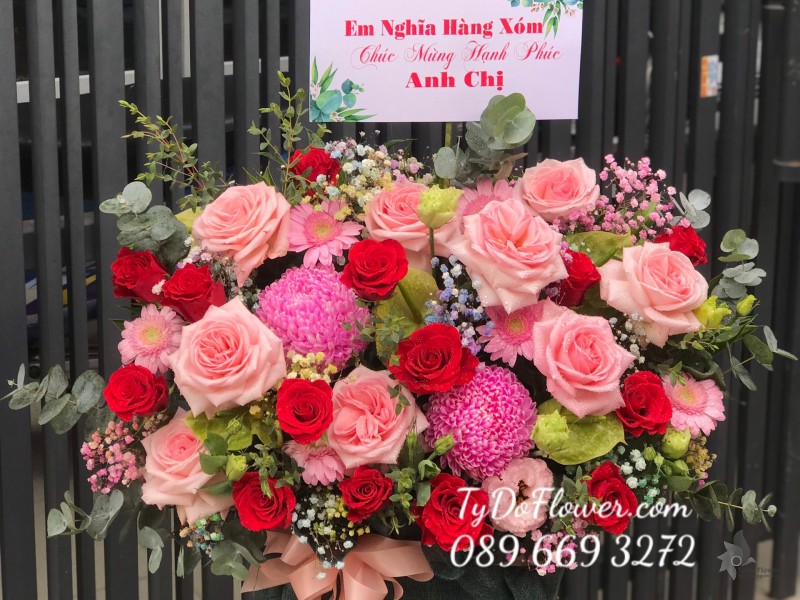 G122278 GIỎ HOA CHÚC MỪNG