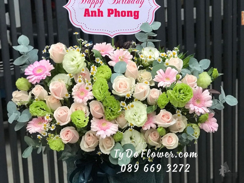 G0123301 GIỎ HOA CHÚC MỪNG SINH NHẬT