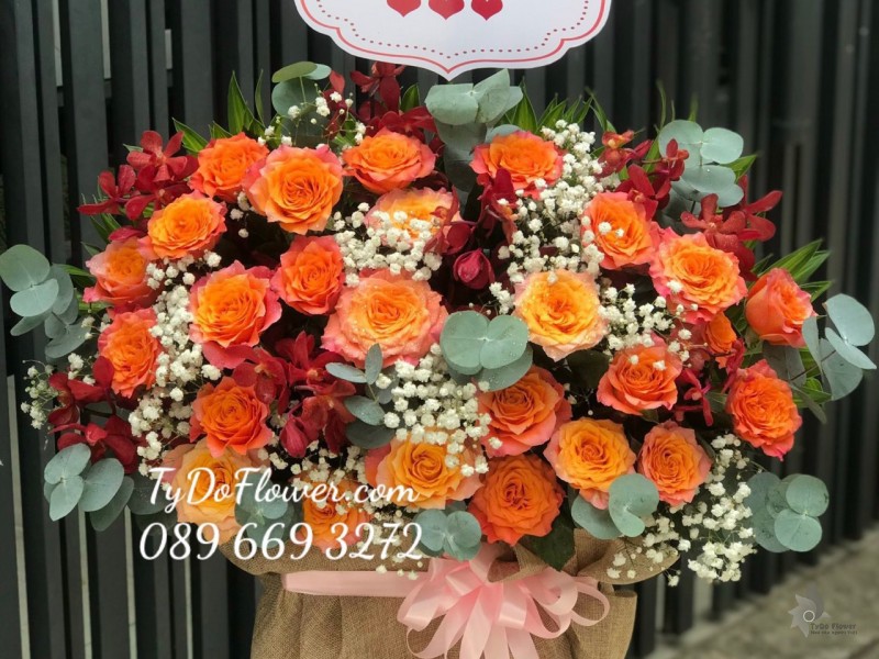 G0323322 GIỎ HOA HỒNG CAM SPIRIT ROSES HOA CHÚC MỪNG SINH NHẬT