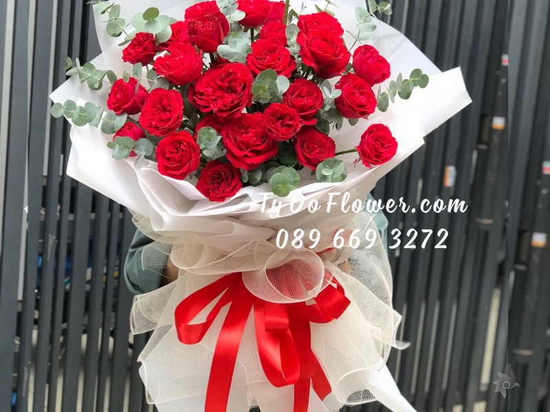 B0423559 BÓ HOA HỒNG ĐỎ OHARA RED ROSES Hoa Chúc Mừng