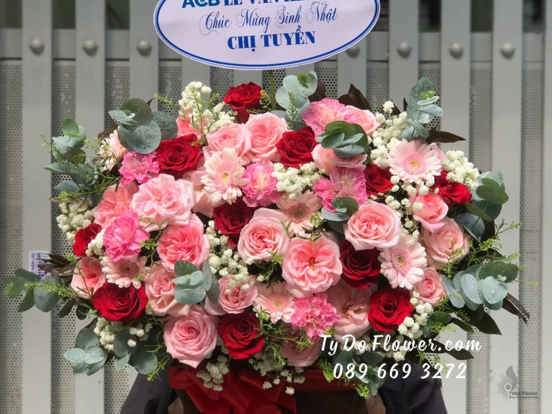 G11231113 GIỎ HOA CHÚC MỪNG SINH NHẬT thiết kế chủ đạo hoa hồng ngoại Ohara Pink Roses