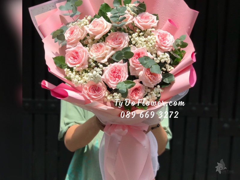 B05241579 BÓ HOA CHÚC MỪNG thiết kế Hoa Hồng Ohara Pink Roses