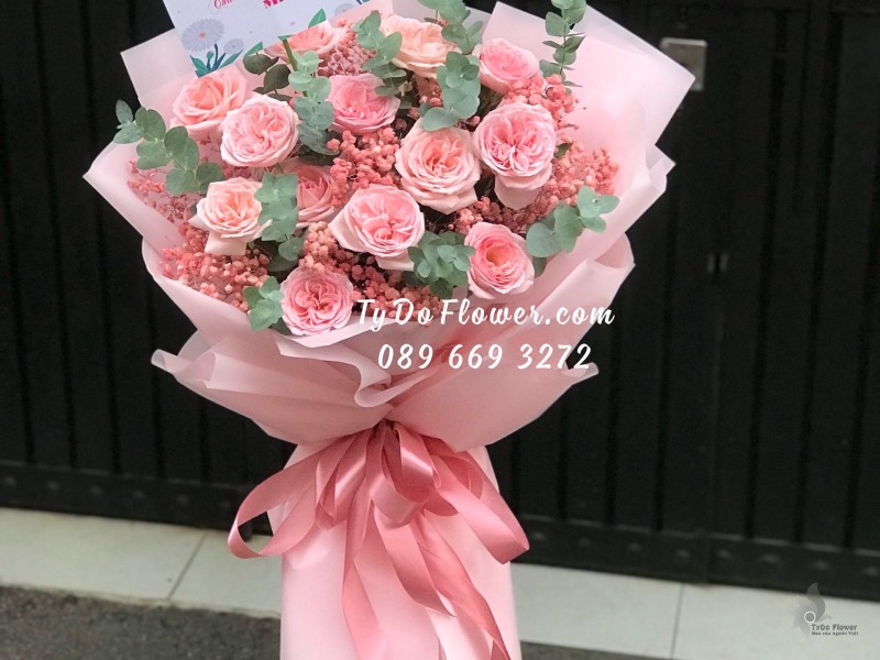 B06241635 BÓ HOA CHÚC MỪNG SINH NHẬT MÁ thiết kế Hoa Hồng Ohara Pink Roses