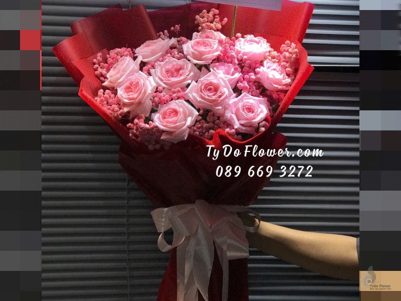 B08241811 BÓ HOA TÌNH YÊU KỶ NIỆM 365 NGÀY thiết kế Hoa Hồng Ohara Pink Roses