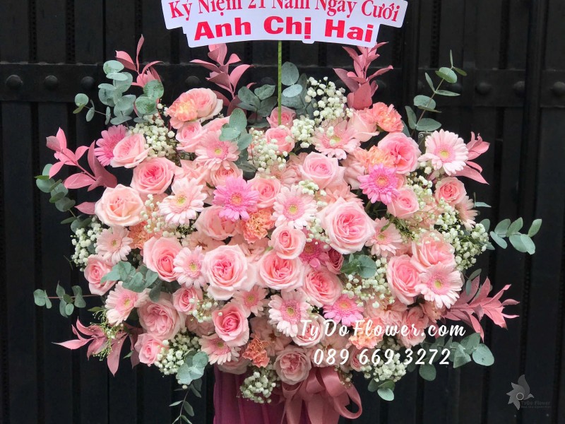 G09241903 GIỎ HOA MỪNG CHÚC MỪNG KỶ NIỆM NGÀY CƯỚI thiết kế Hoa Hồng Pink Ohara Roses