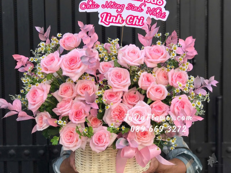 G11242121 GIỎ HOA CHÚC MỪNG SINH NHẬT Thiết kế Hoa Hồng Pink Ohara