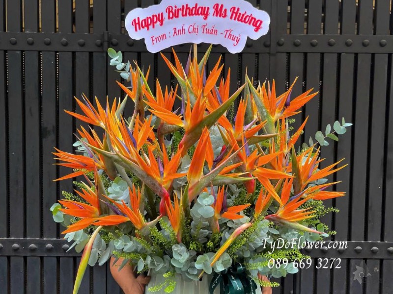 G1125914 GIỎ HOA CHÚC MỪNG SINH NHẬT Thiết kế Hoa Thiên Điểu