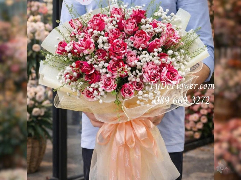 B0126058 Bó Hoa Hồng Đỏ Kẹo Hoa Valentine