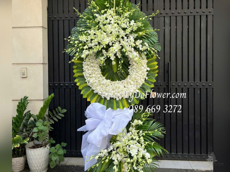 KCB0226126 KỆ HOA TANG LỄ VÒNG HOA CHIA BUỒN Kính Viếng Thiết kế 02 tầng hoa lan trắng