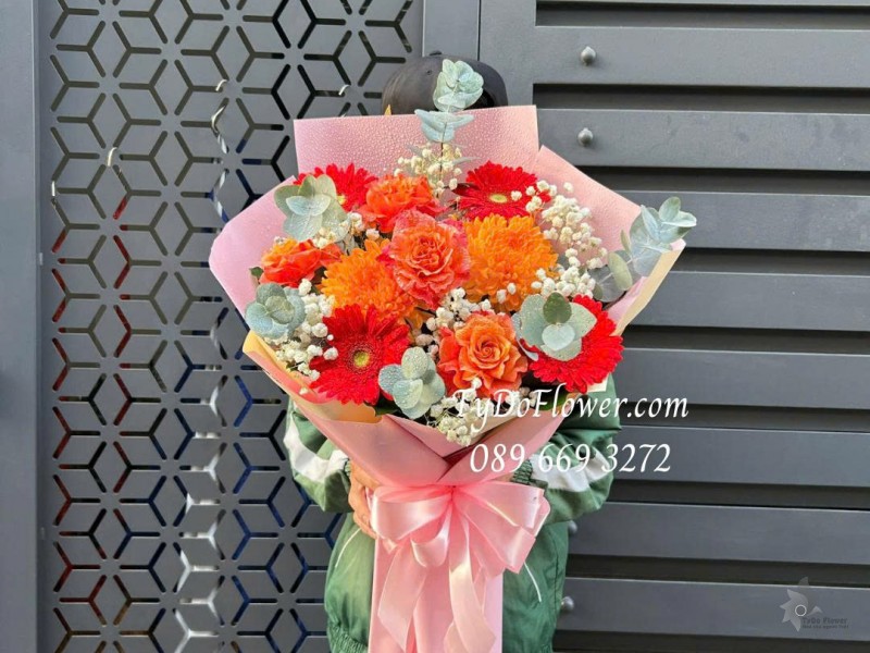 B0226142 ĐẶT TỪ 03 BÓ HOA ĐỎ CAM Thiết kế hoa hồng, cúc, đồng tiền