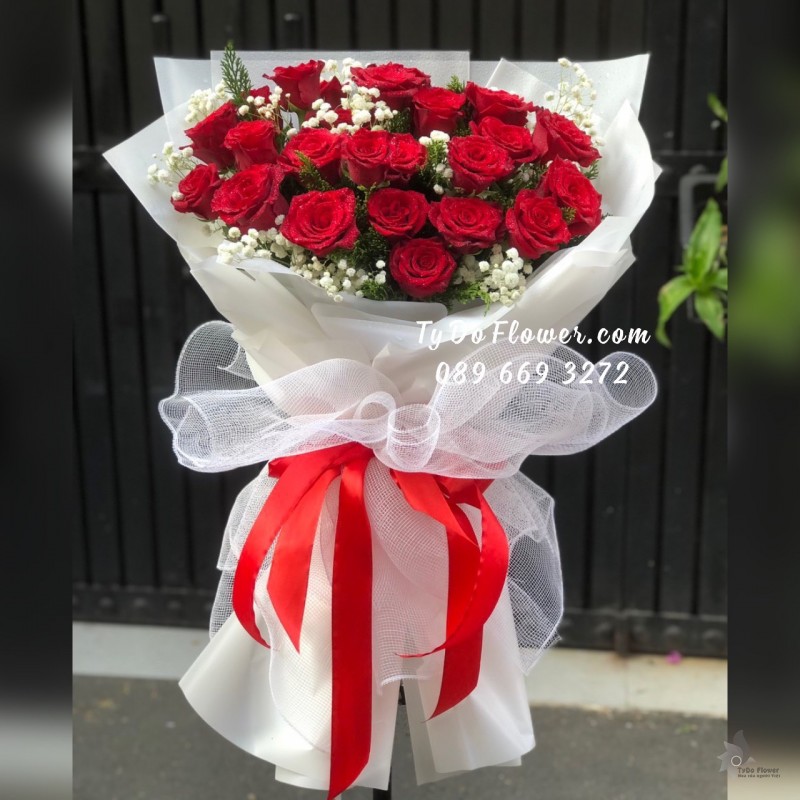 B03241464 BÓ HOA CHÚC MỪNG thiết kế Hoa Hồng Đỏ Ecuador Red Roses