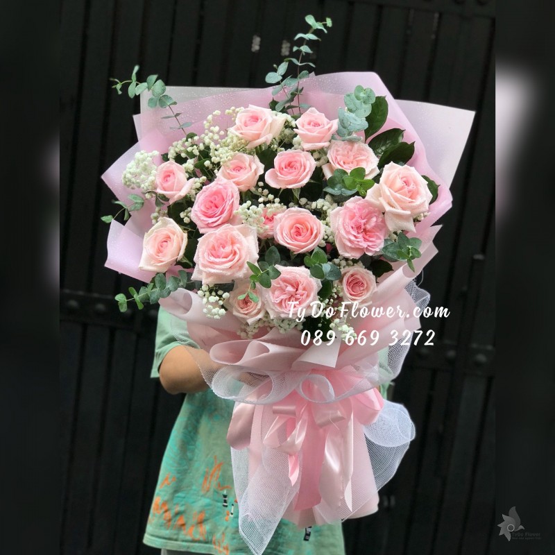 B05241575 BÓ HOA CHÚC MỪNG thiết kế Hoa Hồng Ohara Pink Roses