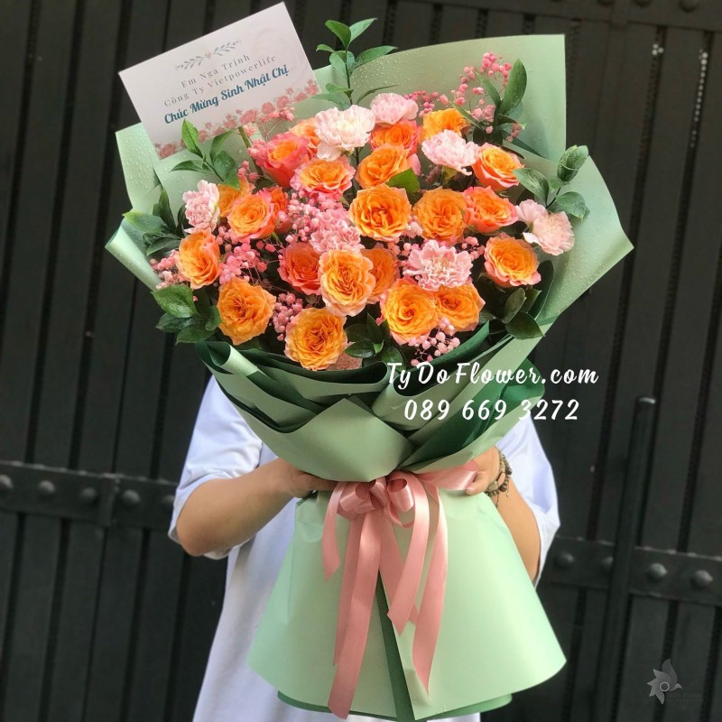B06241663 BÓ HOA CHÚC MỪNG SINH NHẬT thiết kế Hoa Hồng Cam Spirit Roses