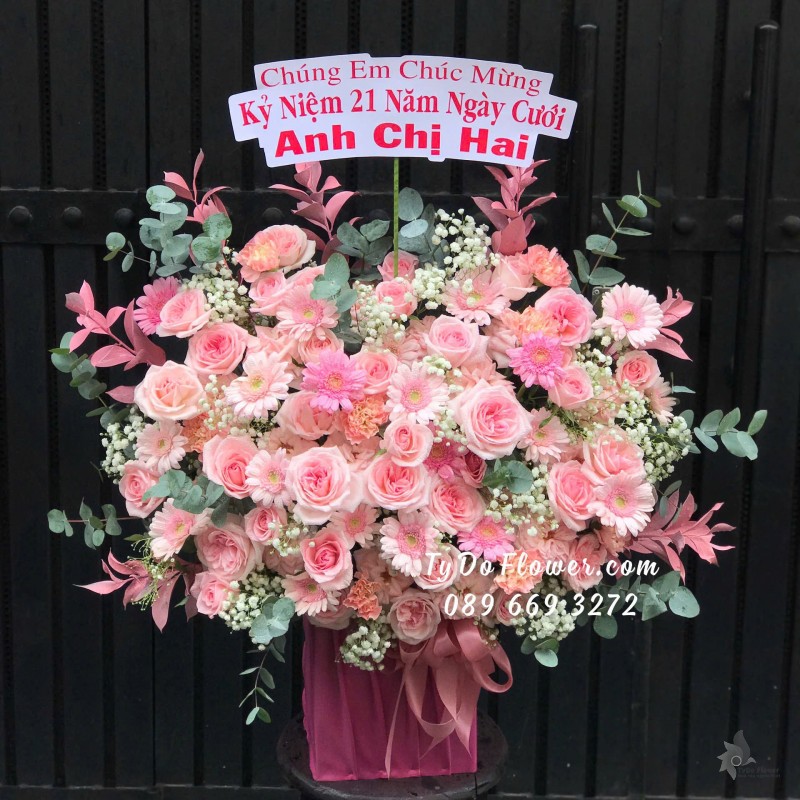 G09241903 GIỎ HOA MỪNG CHÚC MỪNG KỶ NIỆM NGÀY CƯỚI thiết kế Hoa Hồng Pink Ohara Roses