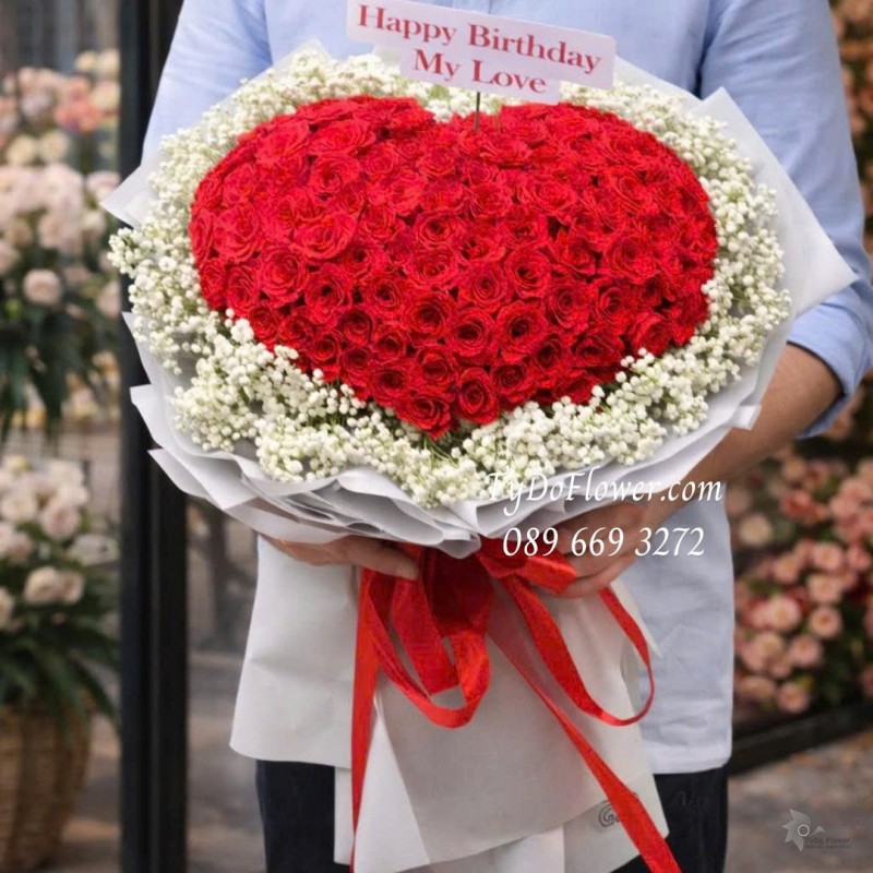 B0126053 Bó Hoa Trái Tim thiết kế Hoa Hồng Đỏ, Baby Trắng Happy Birthday My Love
