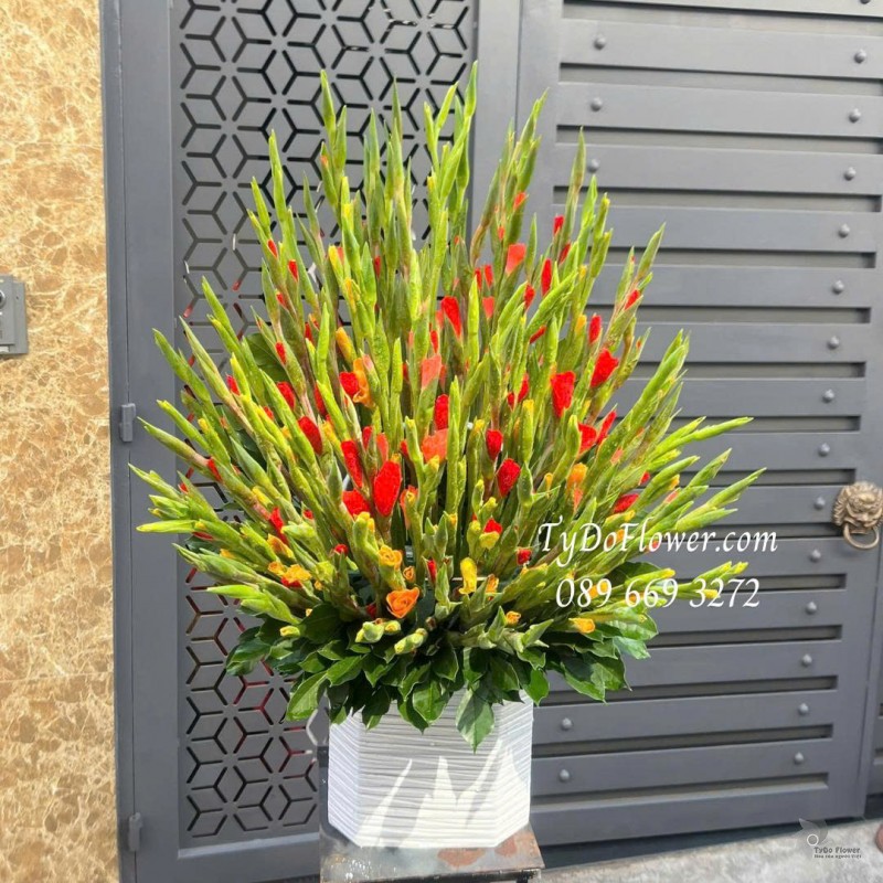 G0226172 GIỎ HOA LAY DƠN NHIỀU MÀU để bàn dâng lễ thờ cúng